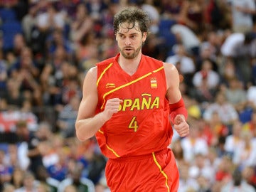 Pau Gasol, durante un encuentro con la selección española