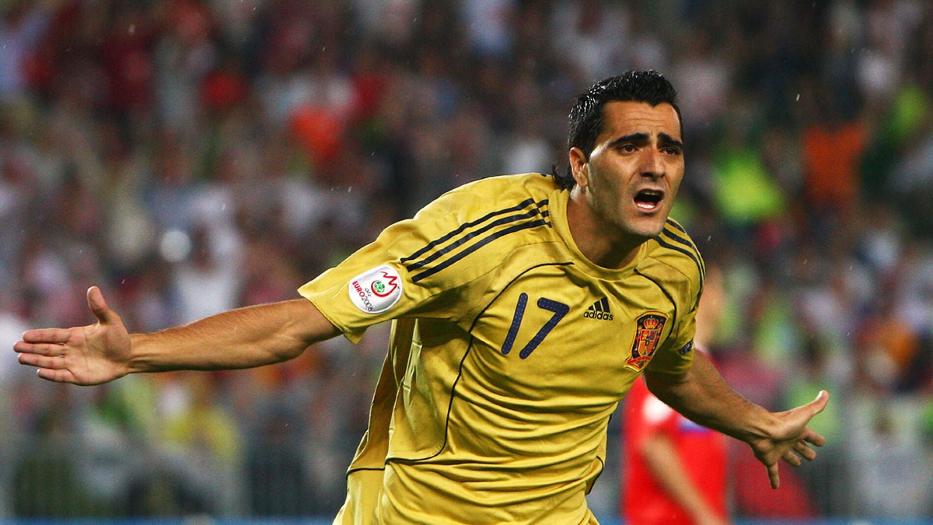 G&uuml;iza celebra un gol con la Selecci&oacute;n Espa&ntilde;ola