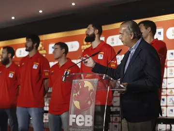 José Luis Sáez, presidente de la FEB, habla con los medios José Luis Sáez, presidente de la FEB, habla con los medios