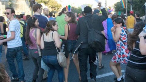 La joven apu&ntilde;alada en Jerusal&eacute;n durante la marcha del orgullo gay