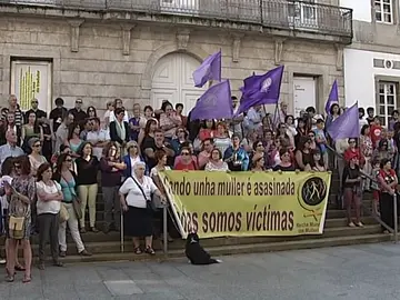 Varias ciudades acogen concentraciones en repulsa del crimen de Moraña Varias ciudades acogen concentraciones en repulsa del crimen de Moraña