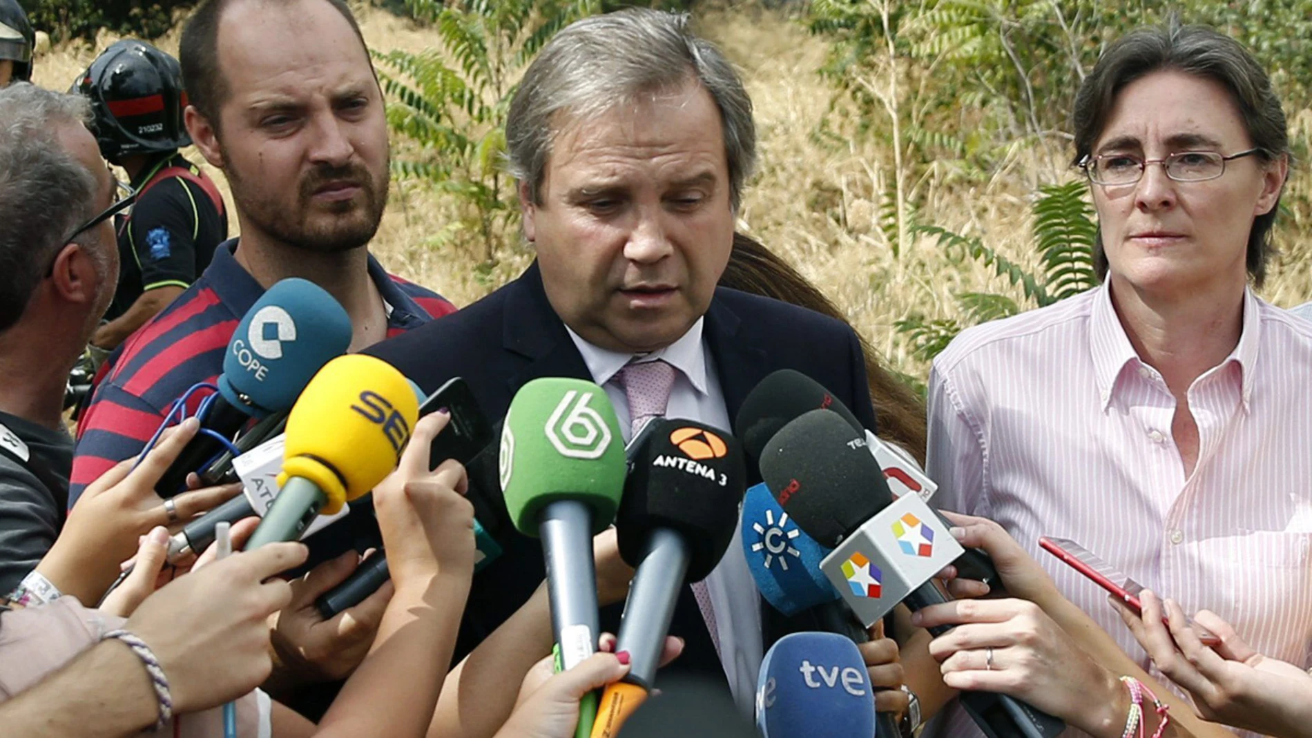 Antonio Miguel Carmona Antonio Miguel Carmona