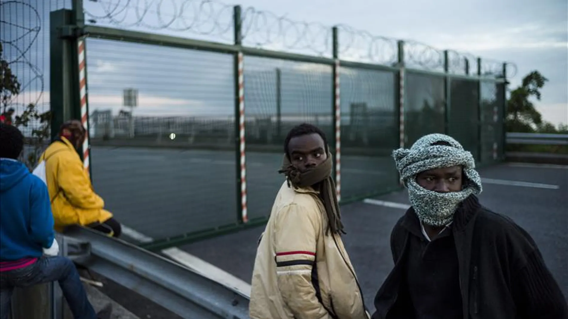 Inmigrantes en el paso de Calais