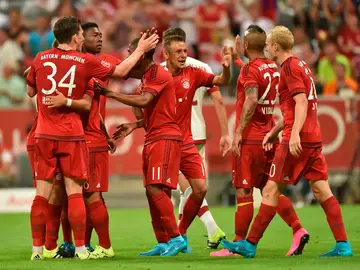 Los jugadores del Bayern celebran uno de los goles ante el Milan Los jugadores del Bayern celebran uno de los goles ante el Milan