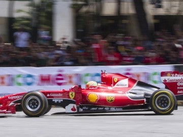 Esteban Gutiérrez, durante la exhibición