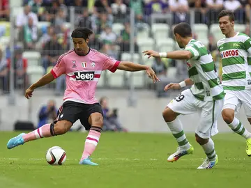 Khedira, en un amistoso contra el Lechia Gdansk Khedira, en un amistoso contra el Lechia Gdansk