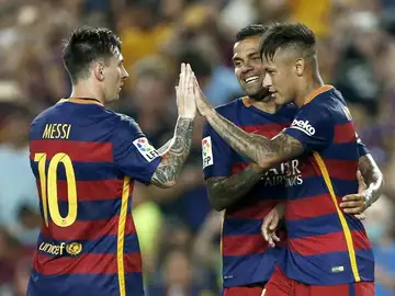 Jugadores del Barcelona celebran un gol en el Gamper Jugadores del Barcelona celebran un gol en el Gamper