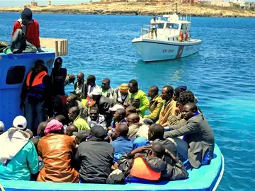 Rescate de inmigrante naufragados provenientes de Libia Rescate de inmigrante naufragados provenientes de Libia
