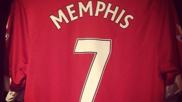 Depay hereda el '7' de Di María en el Manchester United