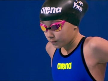 Alzain Tareq, nadadora de diez años