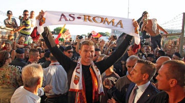 Dzeko, en su llegada a Roma