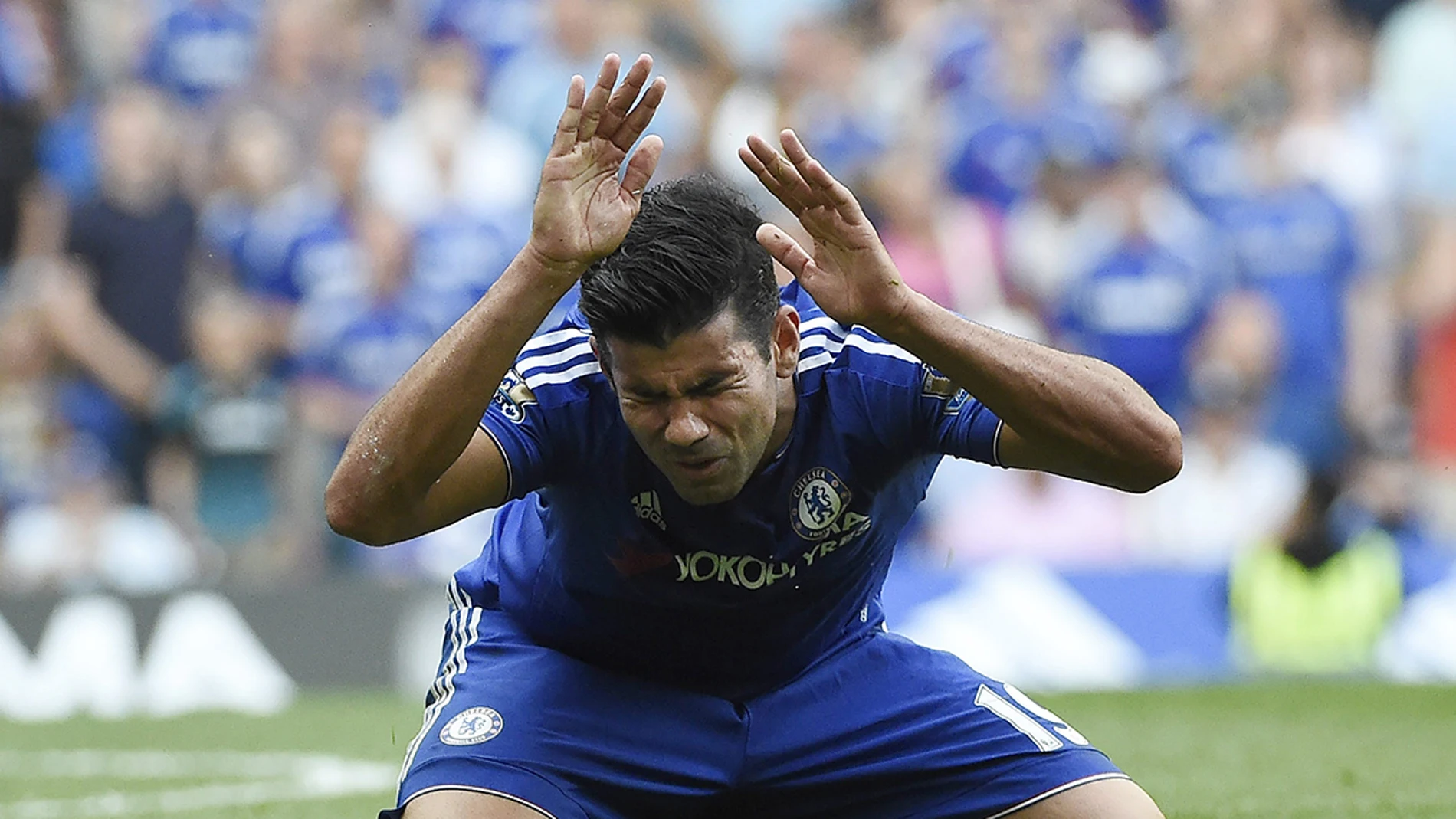 Diego Costa se lamenta de una ocasión fallada Diego Costa se lamenta de una ocasión fallada