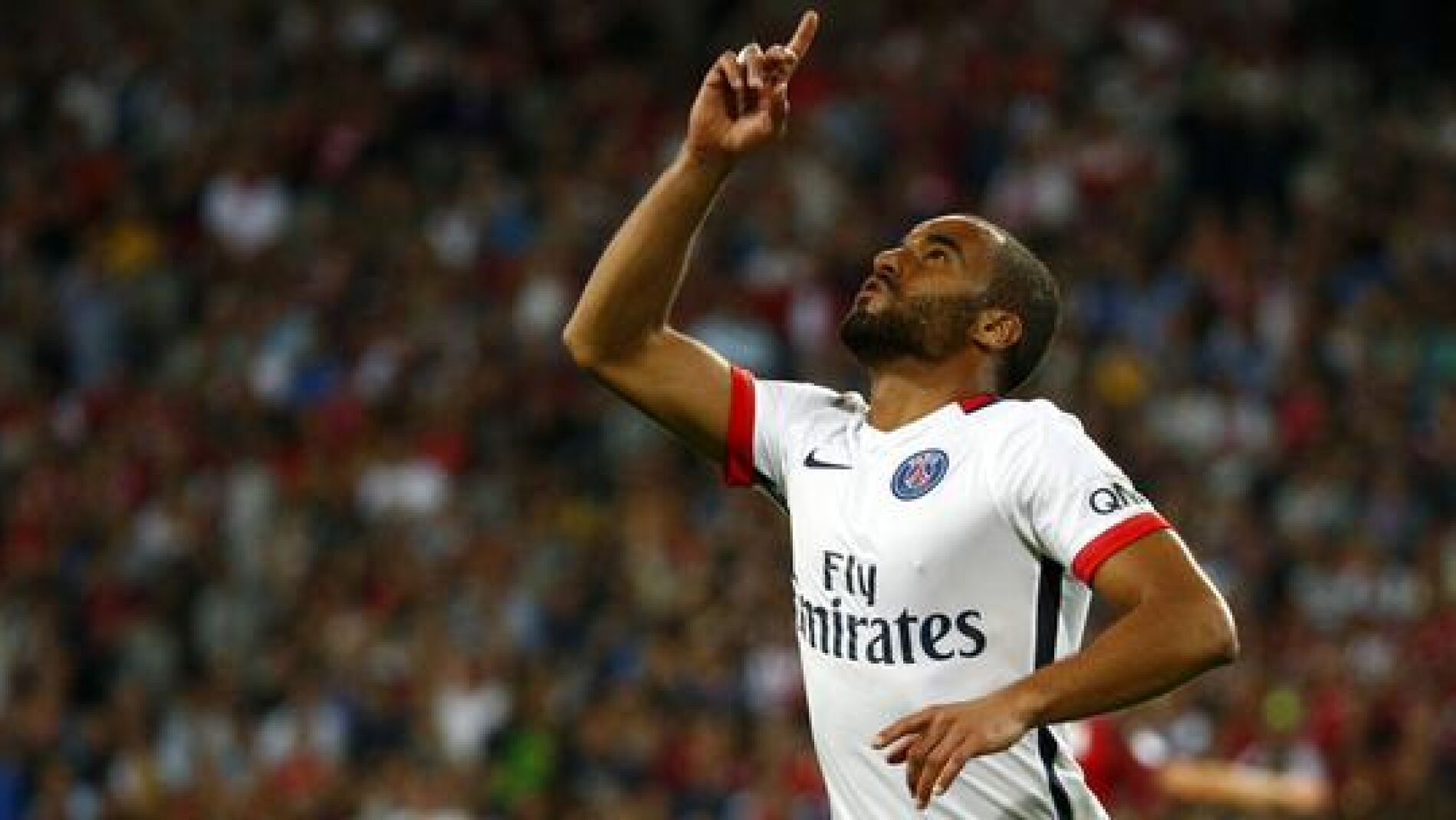 Lucas Moura celebra su gol