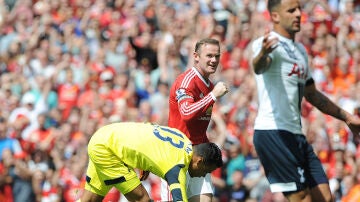 Rooney celebra el primer gol de la Premier League