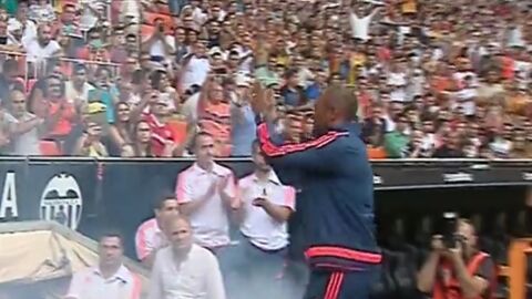 Pitos a Nuno, entrenador del Valencia