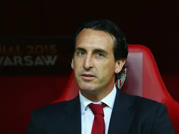 Emery en el banquillo durante la final de la Europa League Emery en el banquillo durante la final de la Europa League
