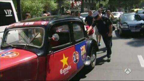 Frame 33.392427 de: 4.800 km en coche para ver el Bar&ccedil;a en Tiflis
