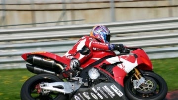 El piloto esloveno Berto Camlek