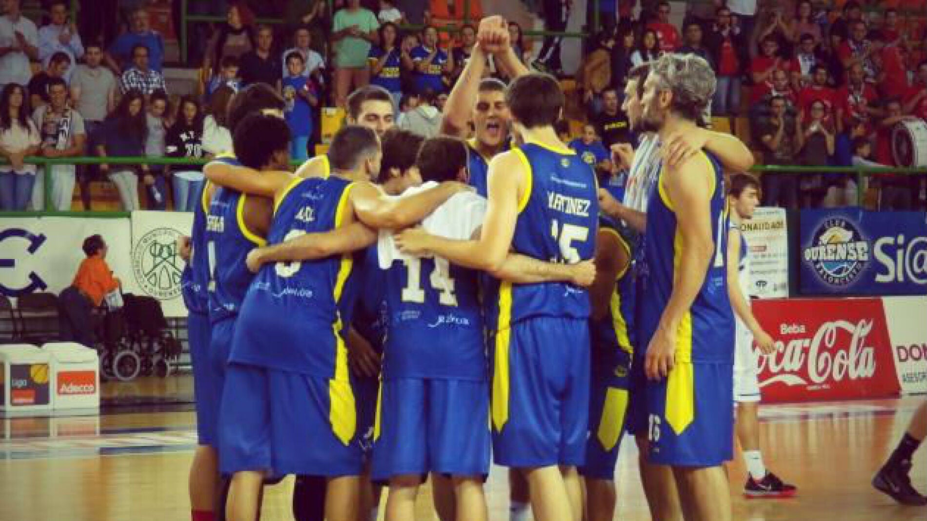 Los jugadores del Club Ourense Baloncesto