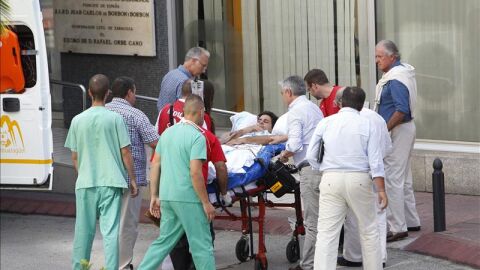 El torero Francisco Rivera a su llegada a la Cl&iacute;nica Quir&oacute;n de Zaragoza 