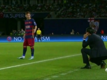 Frame 23.438471 de: El enfado de Messi con Emery