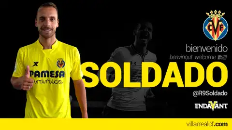 Roberto Soldado, con la camiseta del Villarreal Roberto Soldado, con la camiseta del Villarreal