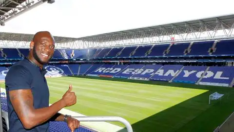 Ciani ya luce los colores blanquiazules Ciani ya luce los colores blanquiazules