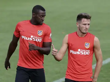 Saúl Ñíguez, junto a Jackson Martínez Saúl Ñíguez, junto a Jackson Martínez