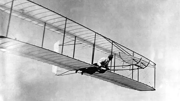 Orville Wright, el hombre que realizó el primer vuelo a motor Orville Wright, el hombre que realizó el primer vuelo a motor