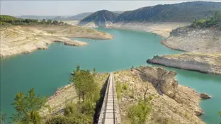 Uno de los embalses del río Tajo Uno de los embalses del río Tajo