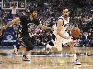 Ricky Rubio defiende a José Manuel Calderón