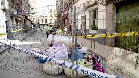 Inquilinos del edificio que se derrumb&oacute; en el barrio madrile&ntilde;o de Tetu&aacute;n