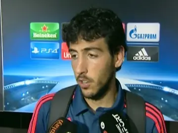Parejo atiende a los medios en zona mixta Parejo atiende a los medios en zona mixta
