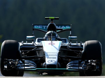 Rosberg rueda en Spa