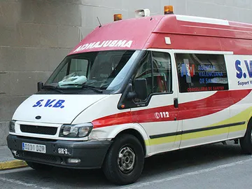 Imagen de archivo de una ambulancia de la Comunidad Valenciana Imagen de archivo de una ambulancia de la Comunidad Valenciana