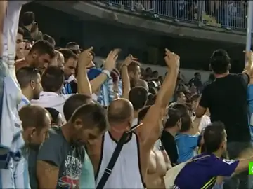 Frame 61.214876 de: La afición del Málaga y del Sevilla no fue nada ejemplar Frame 61.214876 de: La afición del Málaga y del Sevilla no fue nada ejemplar