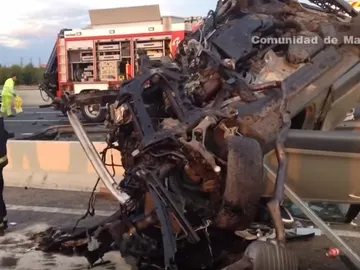 Un muerto y 4 heridos al circular un coche en sentido contrario en Madrid Un muerto y 4 heridos al circular un coche en sentido contrario en Madrid