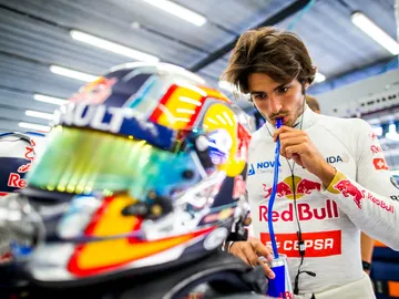 Carlos Sainz, en su box Carlos Sainz, en su box