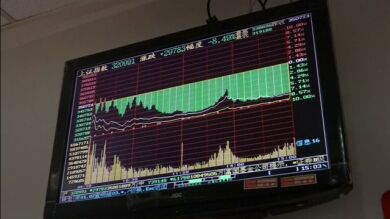 La Bolsa de Tokio se hunde más del 4,5% arrastrado por Shanghái
