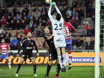 Granada y Éibar, enfrentados en la primera jornada de Liga Granada y Éibar, enfrentados en la primera jornada de Liga