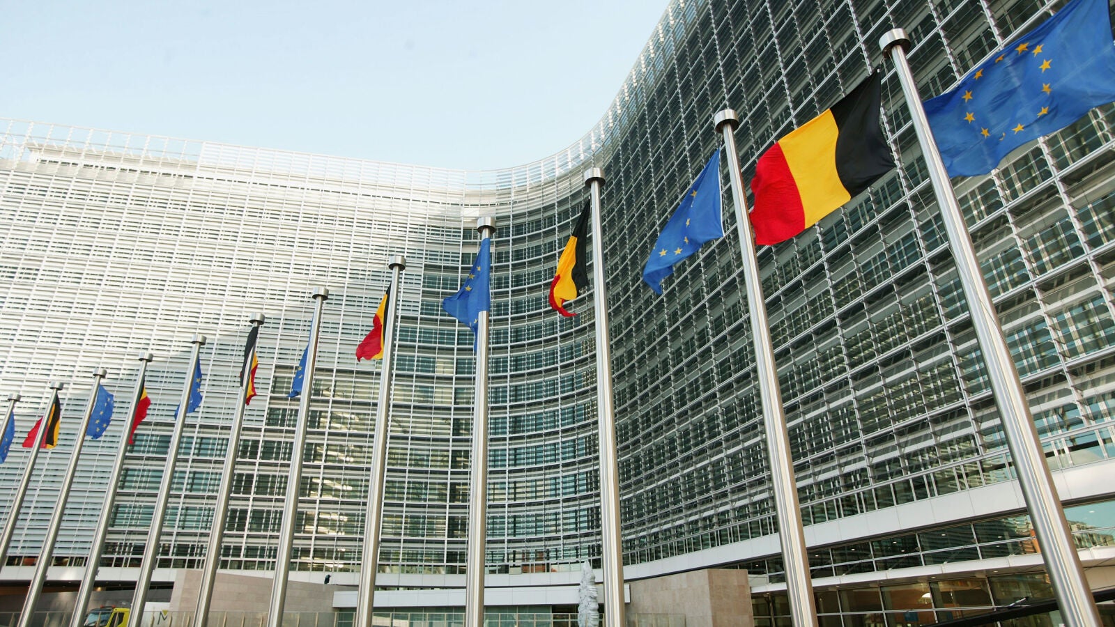 La Comisión Europea destaca una mejora del empleo, pese a las diferencias entre países