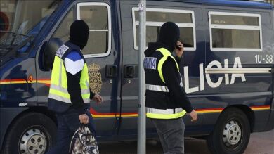 Detienen a un hombre de origen marroquí por adoctrinamiento y colaboración con Daesh en Benetússer, en Valencia