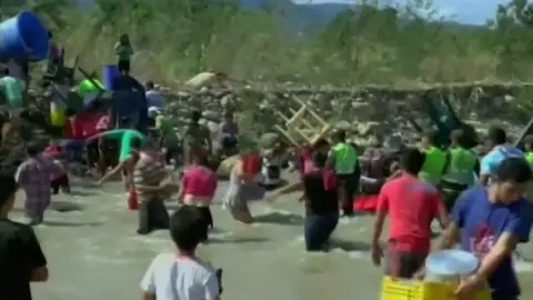 00852 00852