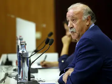 Vicente del Bosque, durante la rueda de prensa Vicente del Bosque, durante la rueda de prensa
