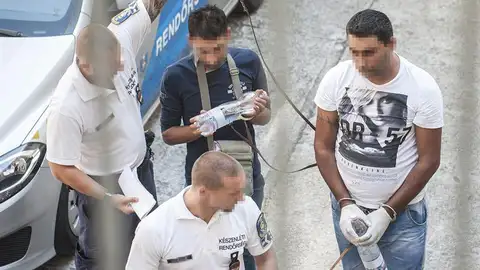 Detenidos por participar en una red de tráfico de personas Detenidos por participar en una red de tráfico de personas