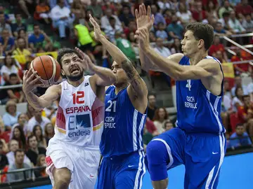 Sergio Llull entra a canasta Sergio Llull entra a canasta