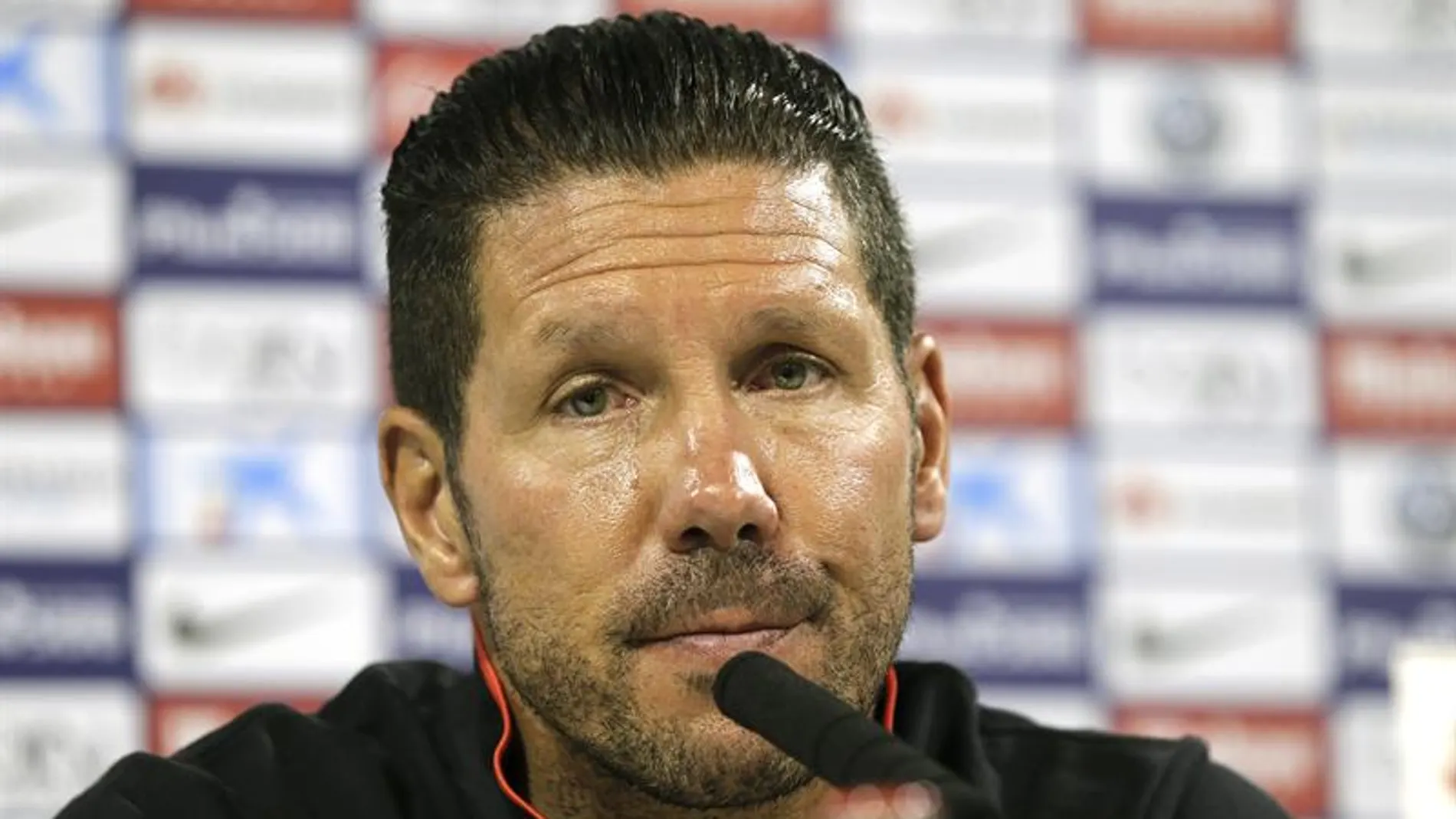 El 'Cholo' Simeone, entrenador del Atlético de Madrid, durante una rueda de prensa El 'Cholo' Simeone, entrenador del Atlético de Madrid, durante una rueda de prensa