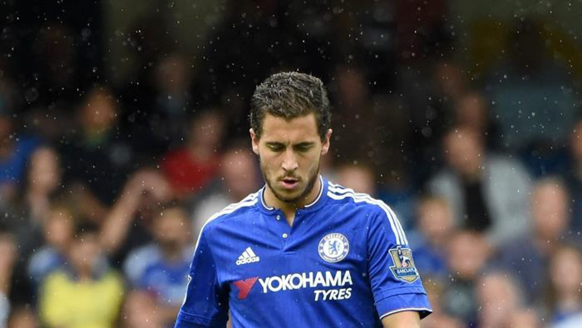 Hazard, durante un partido con el Chelsea
