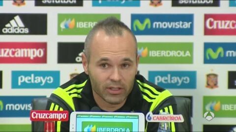Andr&eacute;s Iniesta, en rueda de prensa