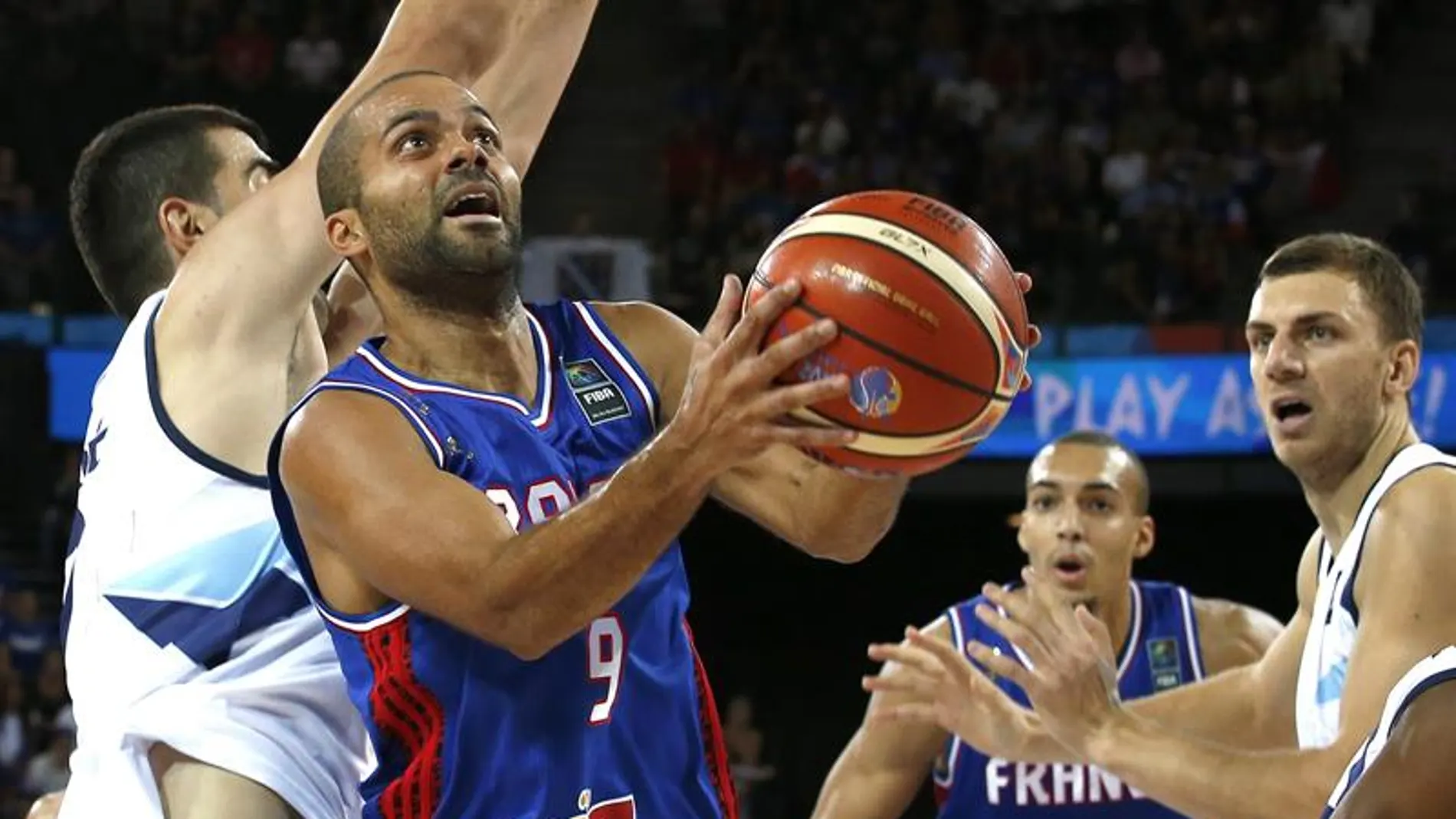 Tony Parker en un momento del partido Tony Parker en un momento del partido